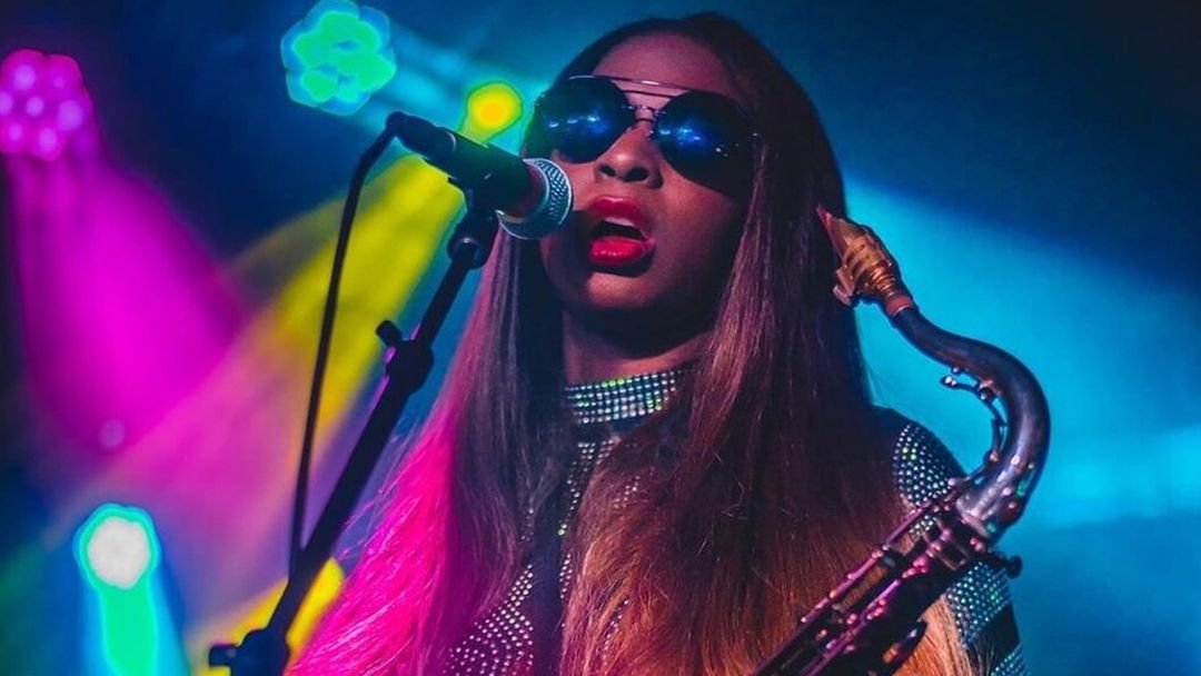 Amber Woodhouse performing at Humble Baron